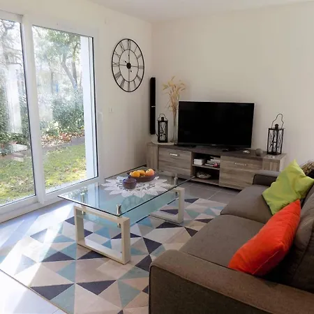 - Lumineuse Maison Neuve Avec Jardin - Proche Commerces Villa *