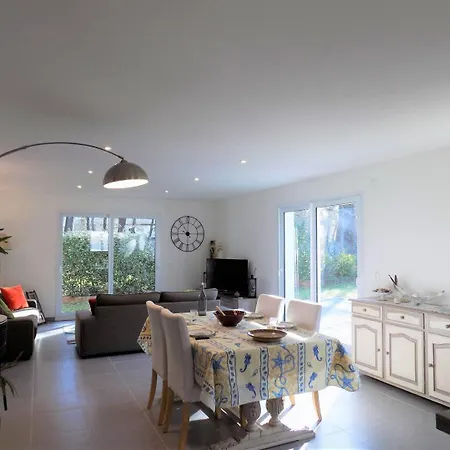 Villa - Lumineuse Maison Neuve Avec Jardin - Proche Commerces
